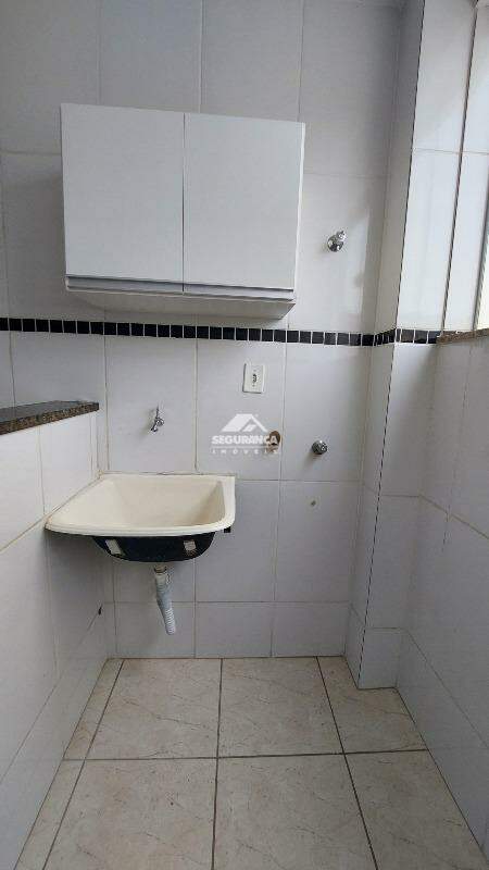 Apartamento para aluguel no SANTOS DUMONT: ÁREA DE SERVIÇO