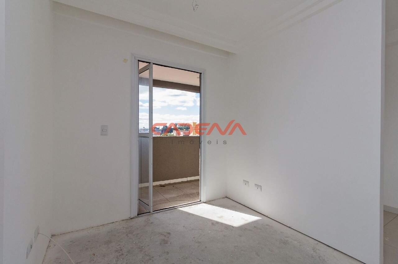 Apartamento à venda no Pinheirinho: 
