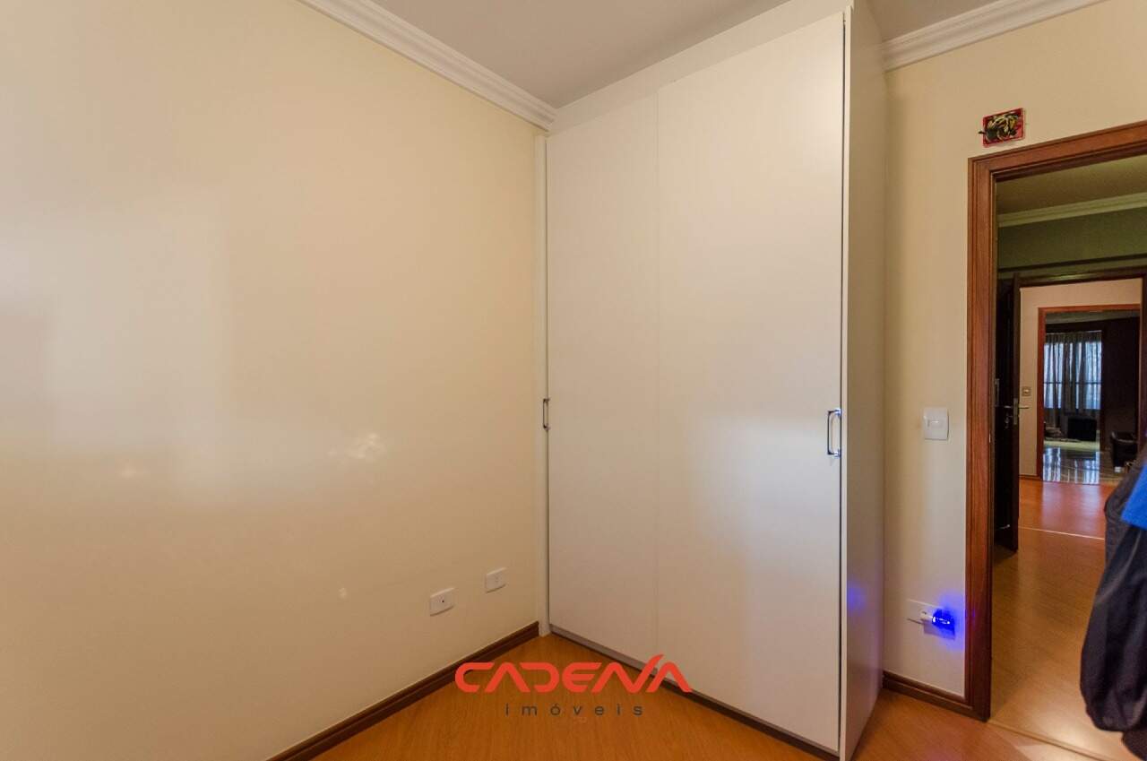 Apartamento para aluguel no Cristo Rei: