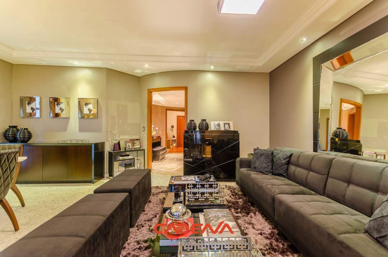 Apartamento para aluguel no Cristo Rei: