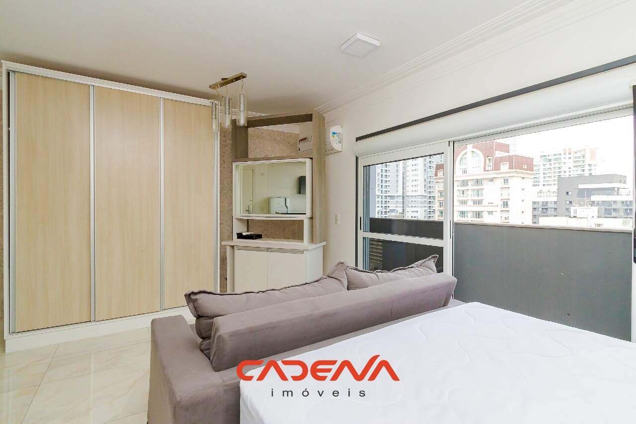 Studio para aluguel no Centro: 
