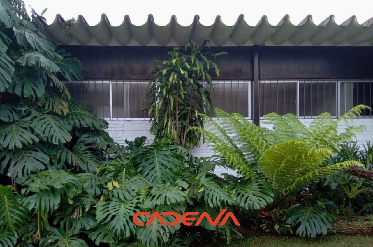 Casa à venda no Seminário: 