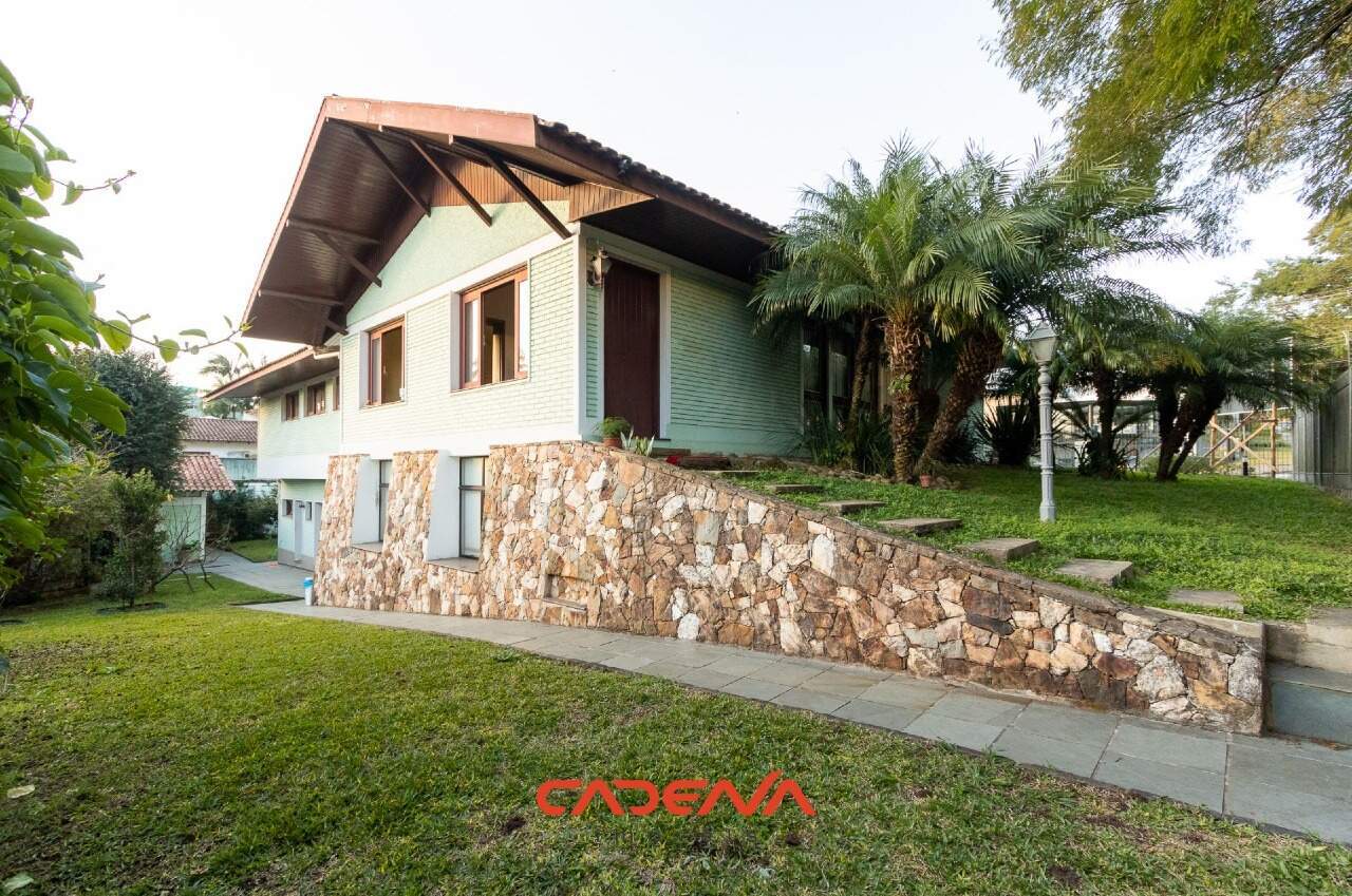 Casa à venda no Mercês: 