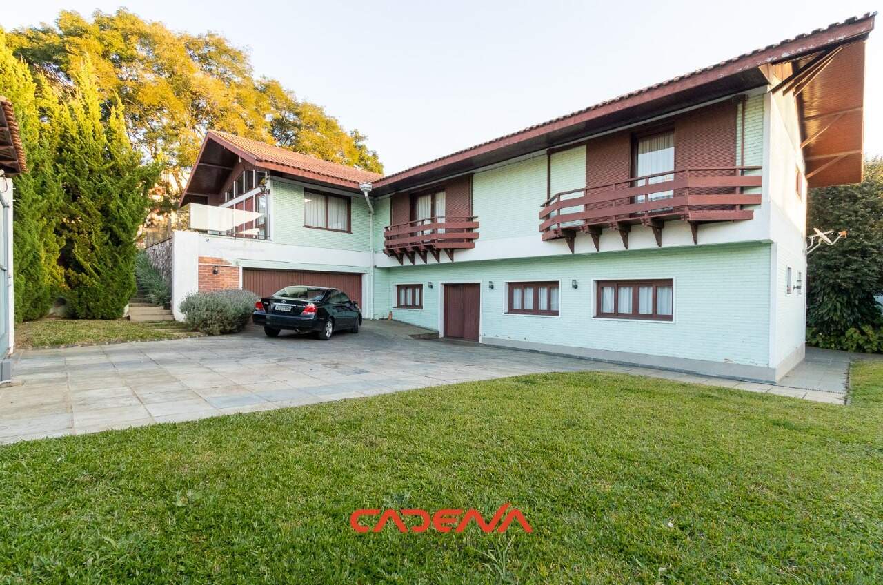 Casa à venda no Mercês: 