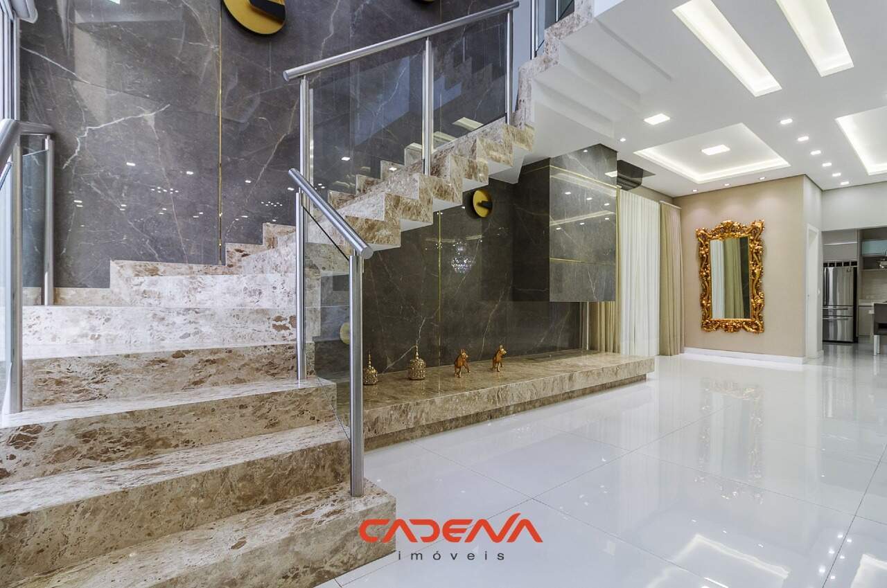 Casa à venda no Pinheirinho: 