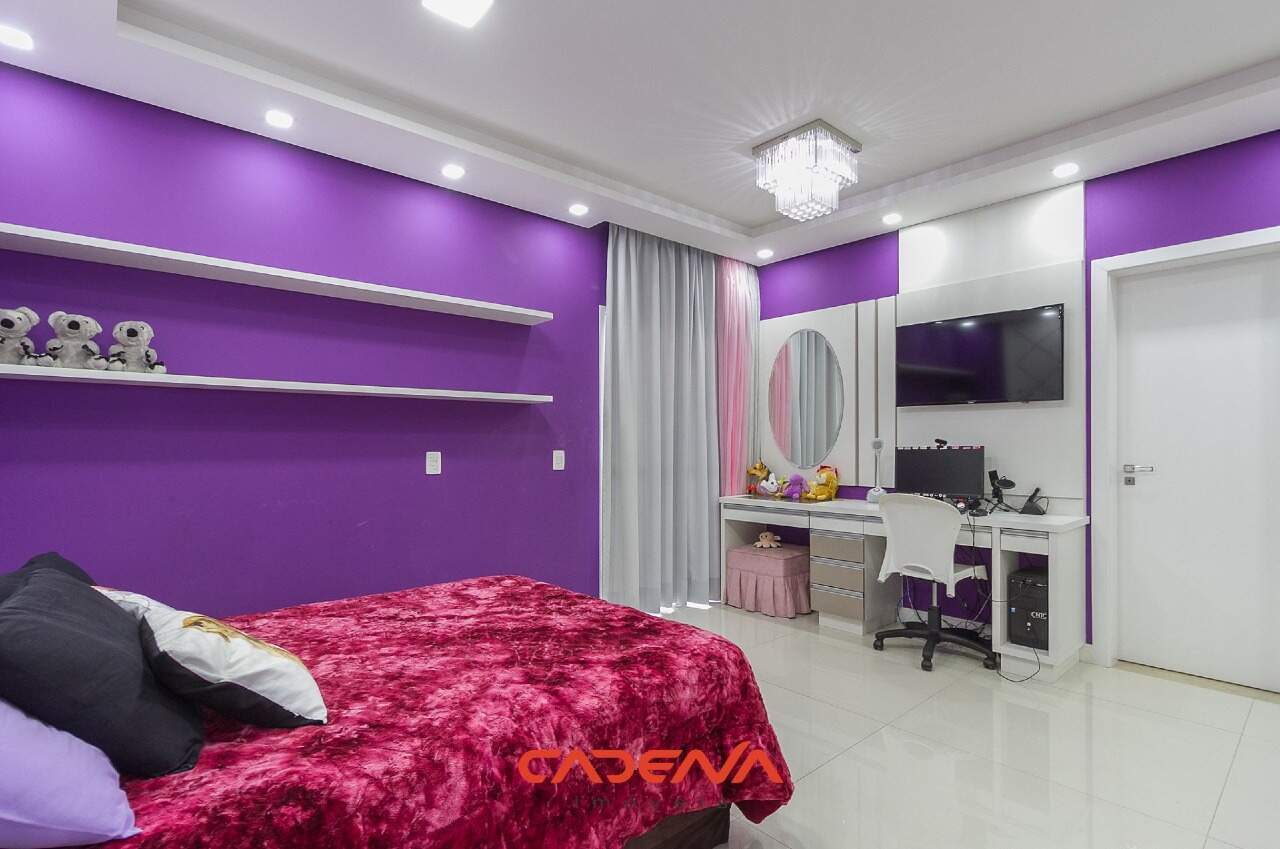 Casa à venda no Pinheirinho: 