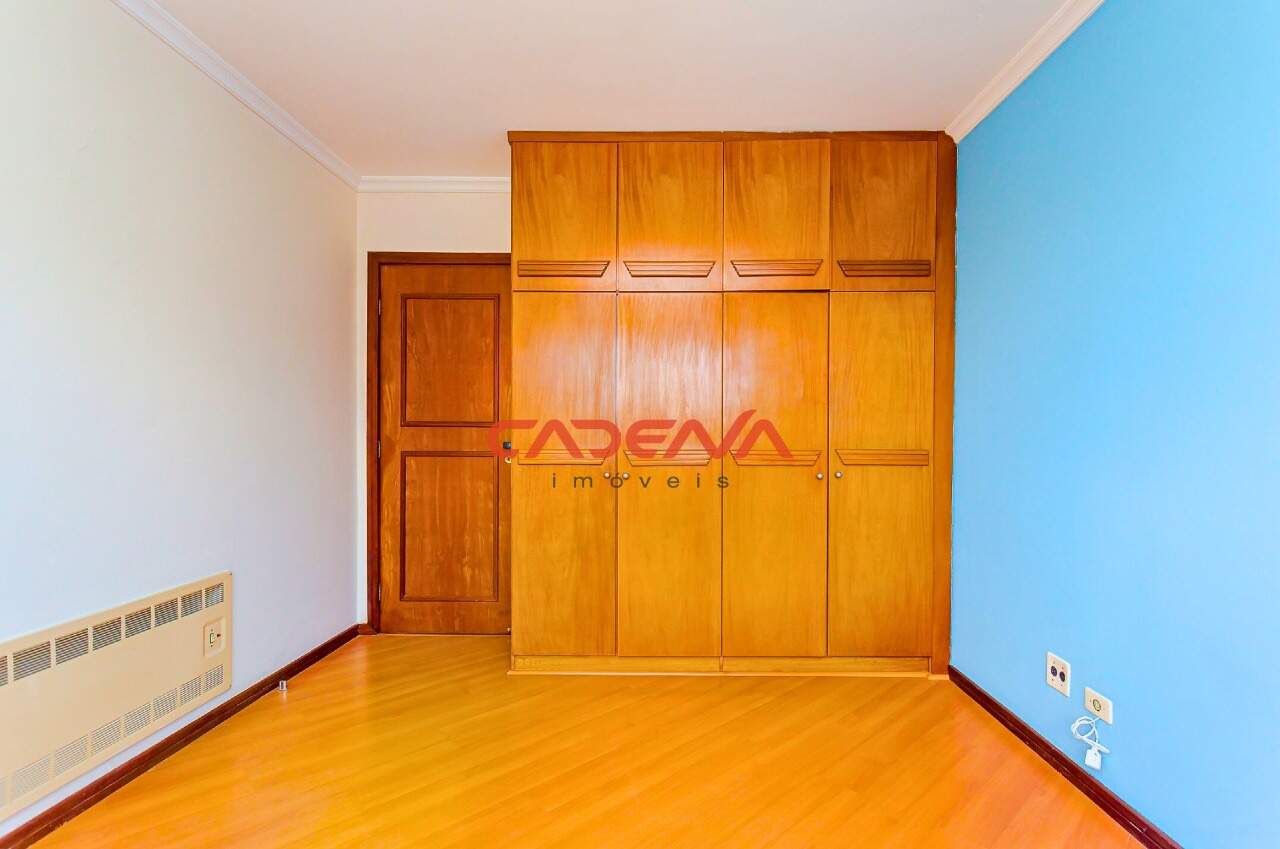 Cobertura à venda no Água Verde: 