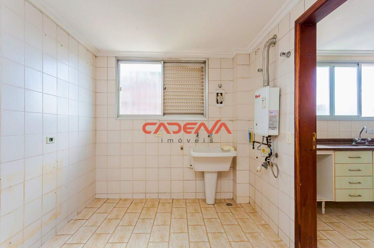 Cobertura à venda no Água Verde: 
