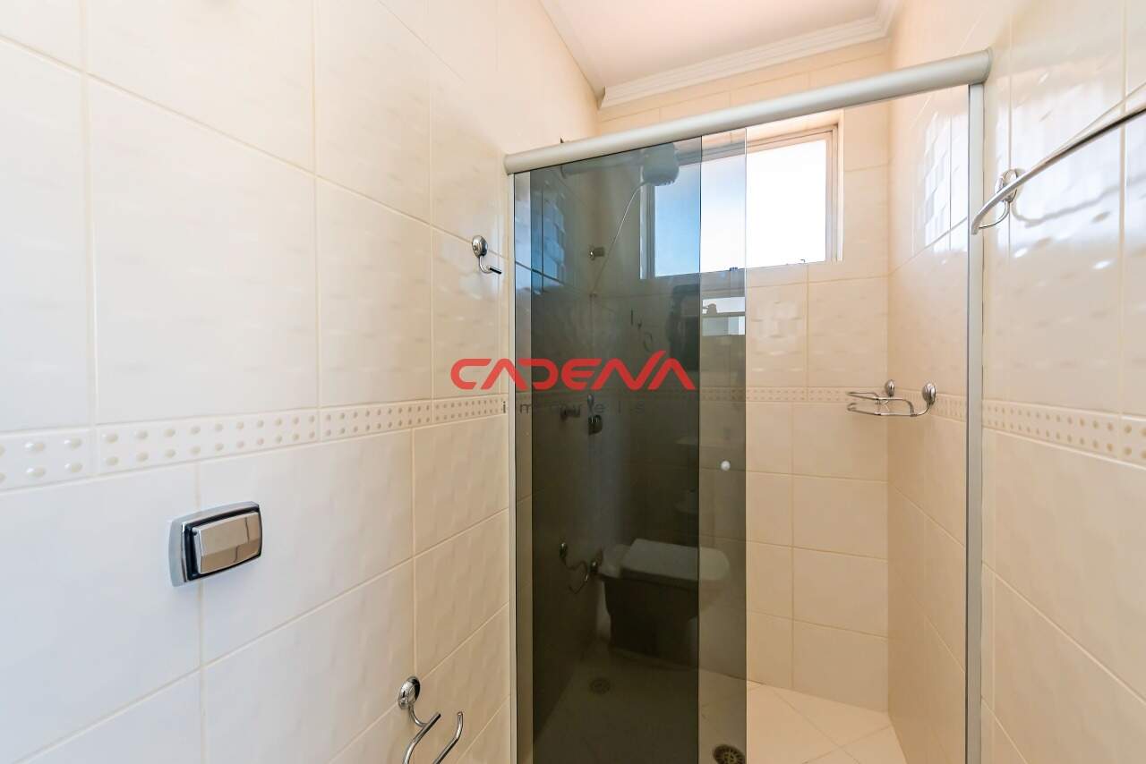 Apartamento para aluguel no Capão Raso: 