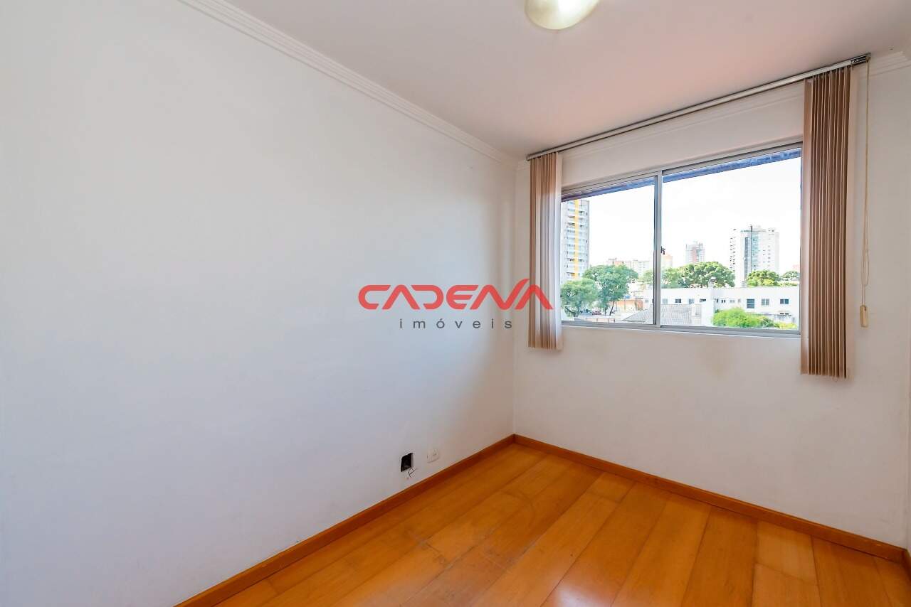 Apartamento para aluguel no Capão Raso: 