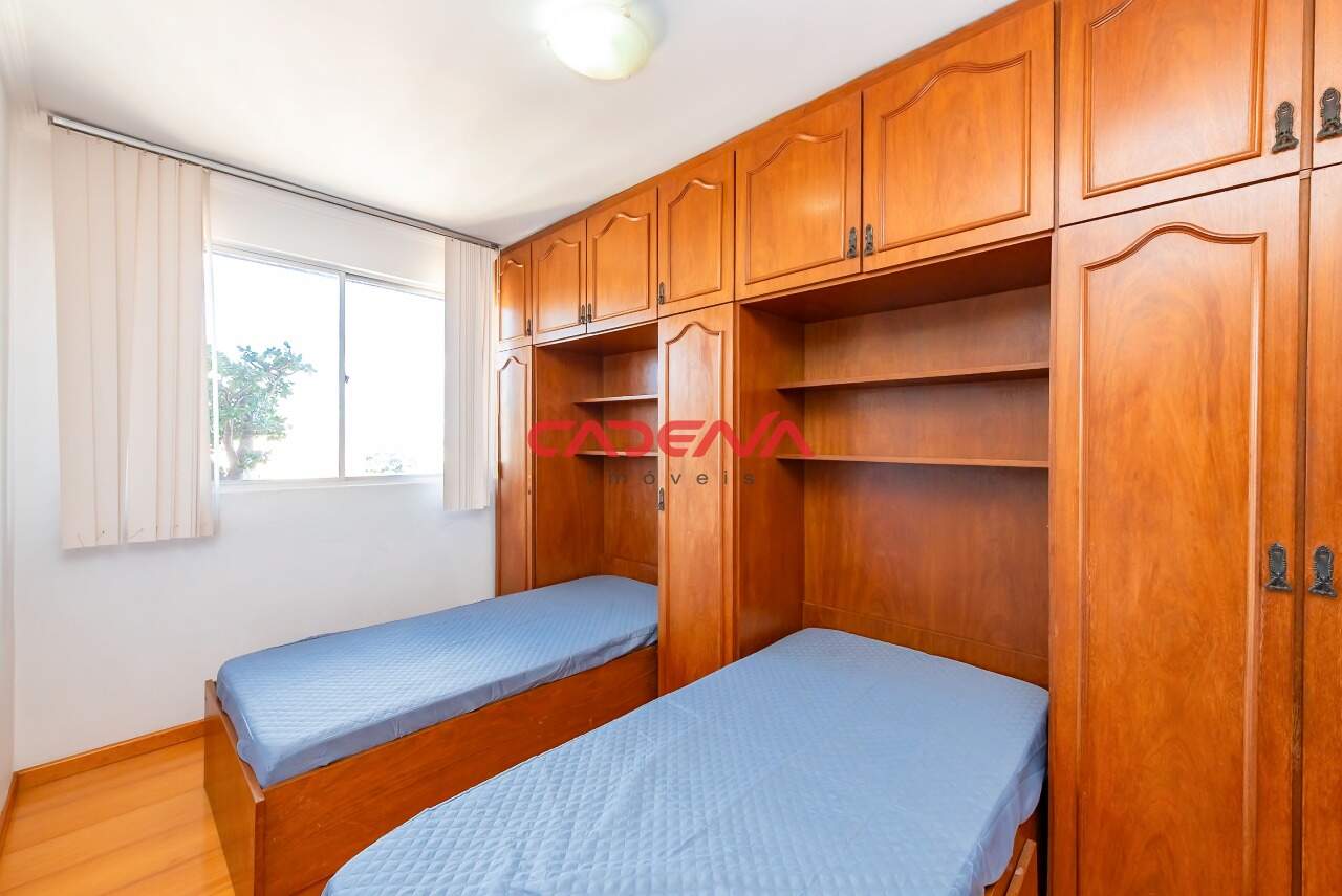 Apartamento para aluguel no Capão Raso: 