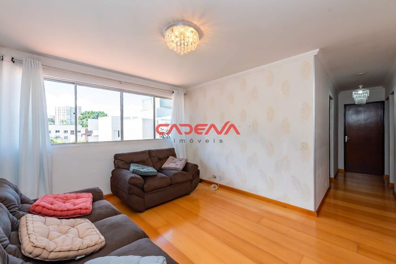 Apartamento para aluguel no Capão Raso: 