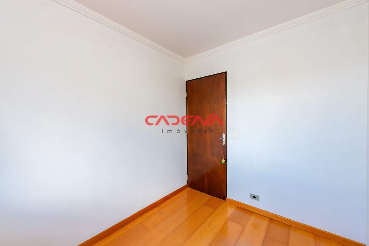 Apartamento para aluguel no Capão Raso: 