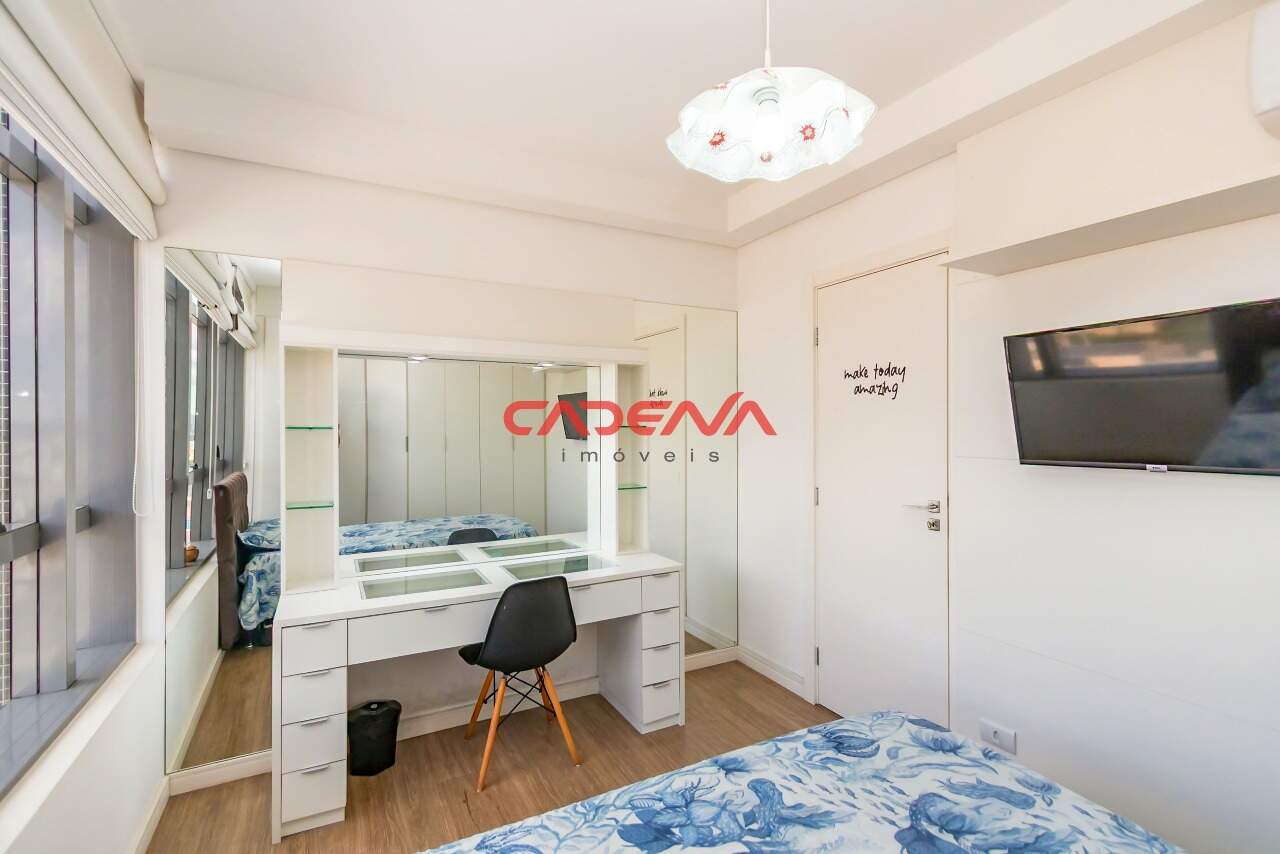 Cobertura à venda no Água Verde: