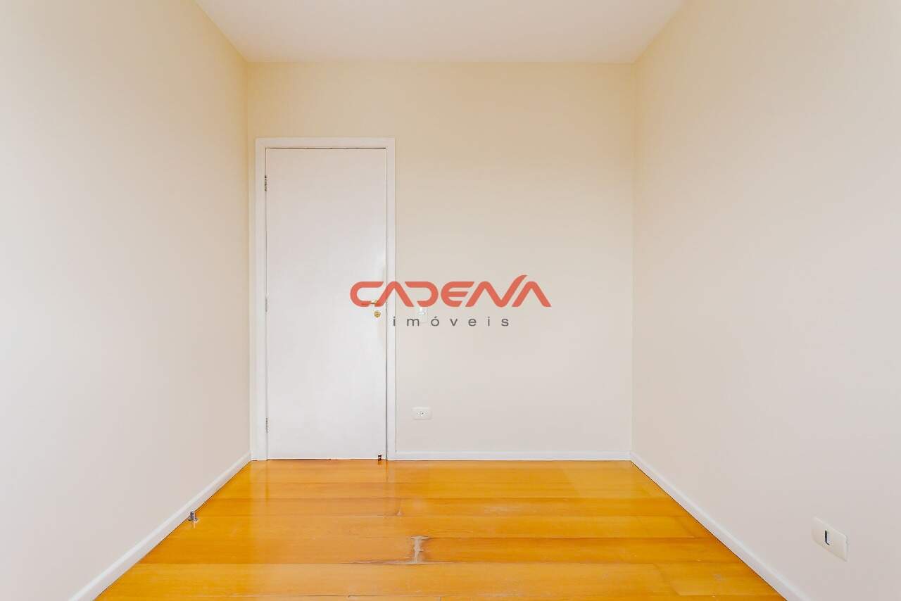 Apartamento à venda no Portão: 