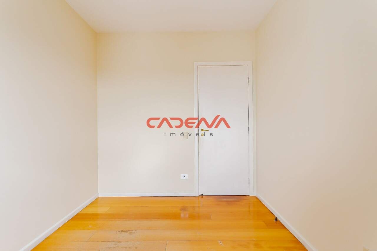 Apartamento à venda no Portão: 
