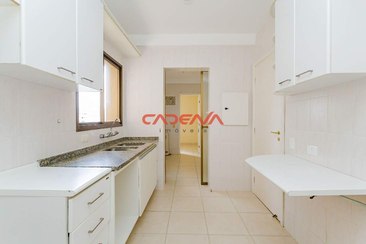 Apartamento à venda no Portão: 
