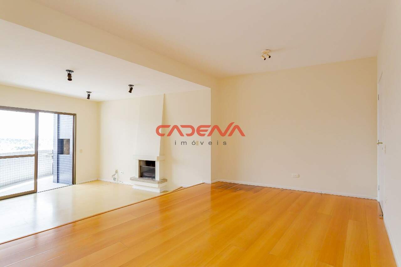 Apartamento à venda no Portão: 