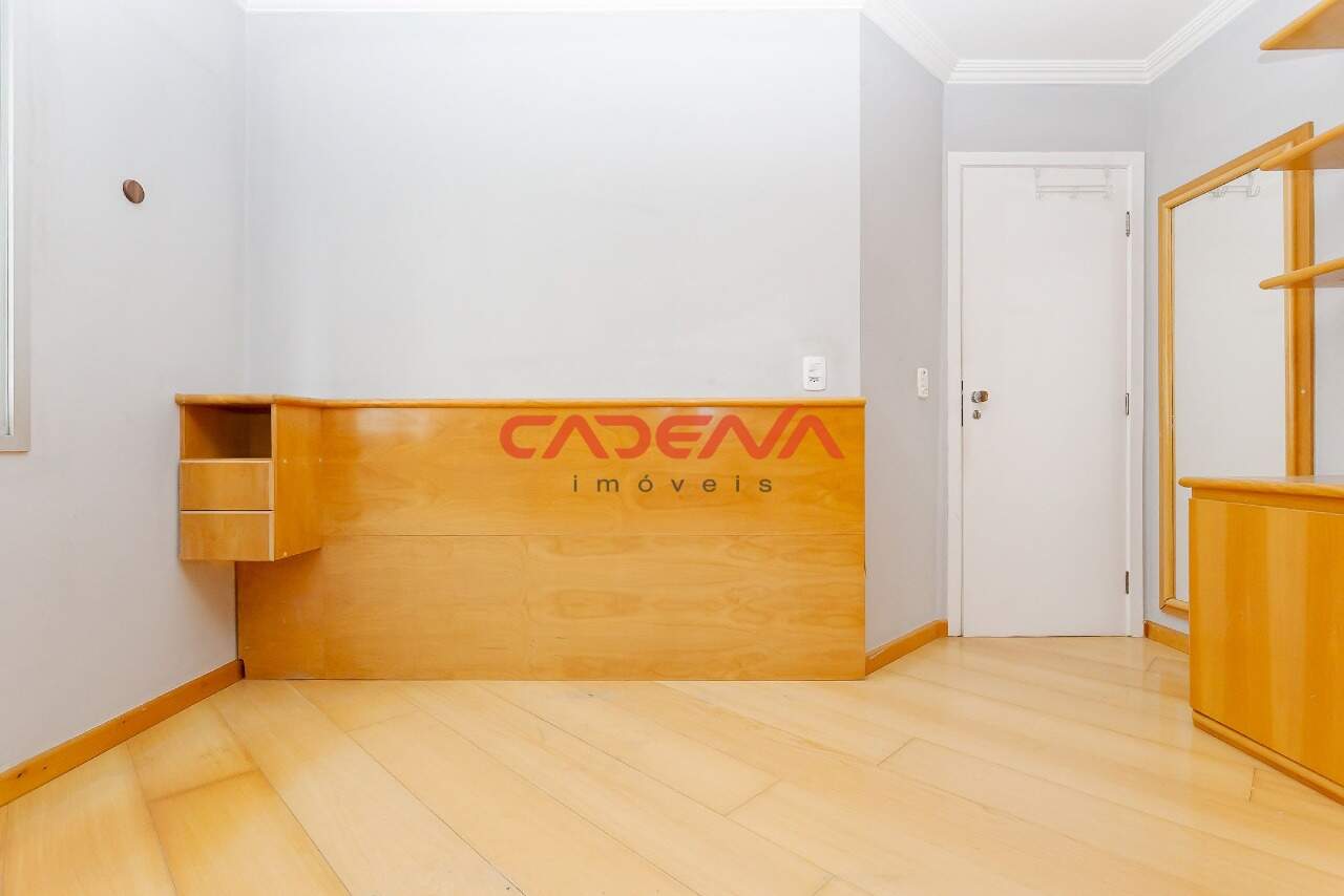 Apartamento à venda no Portão: 