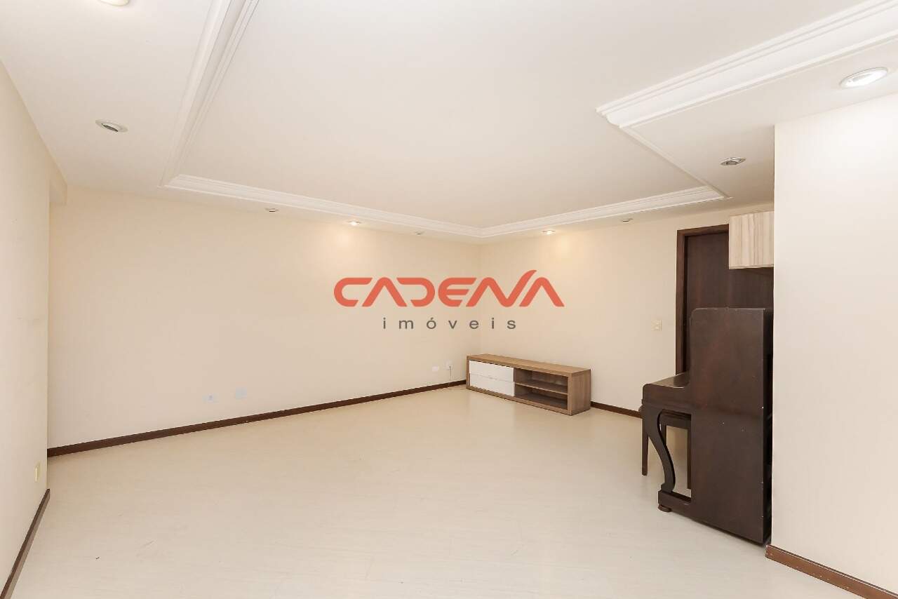 Apartamento à venda no Cabral: 