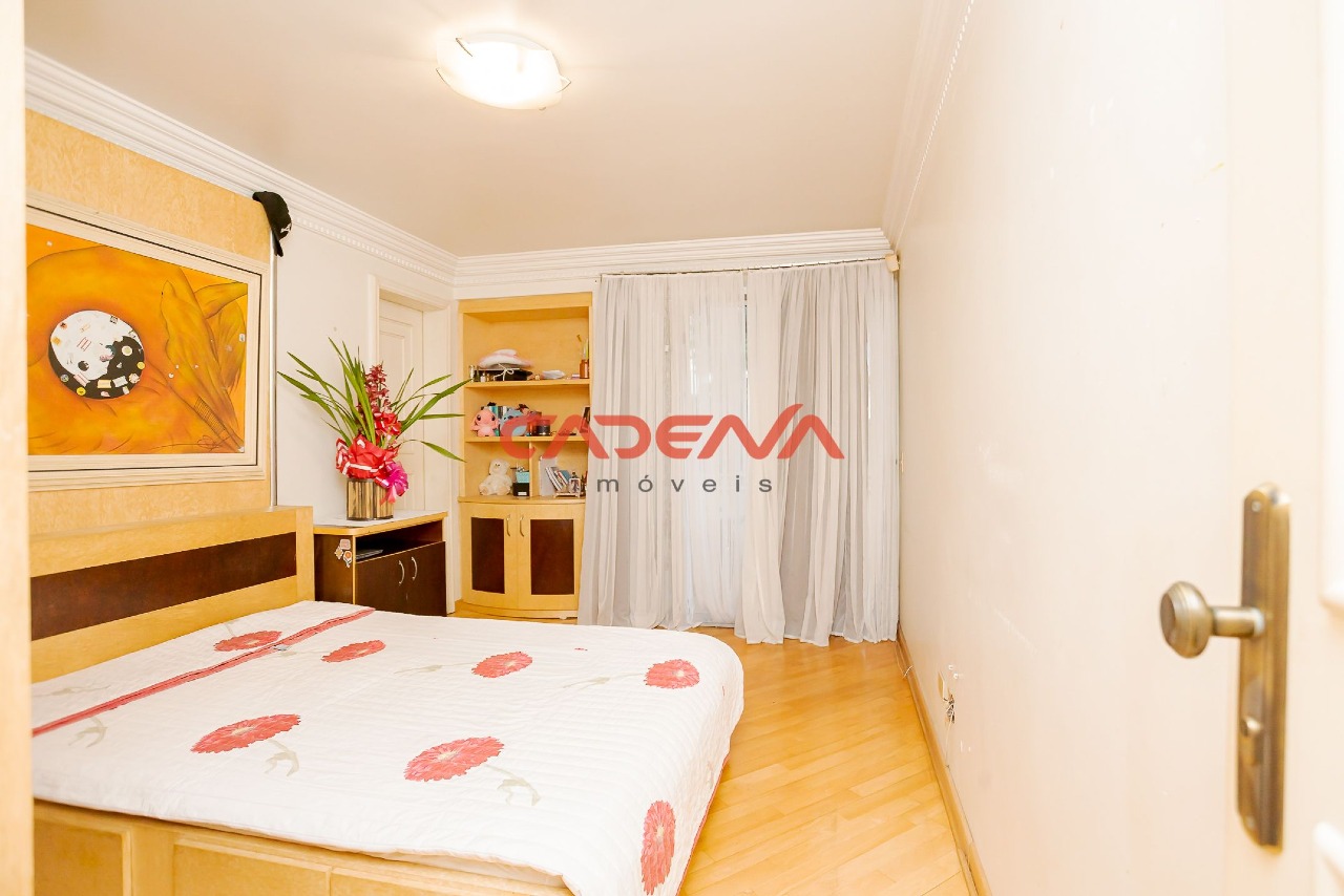 Casa à venda no Bigorrilho: 