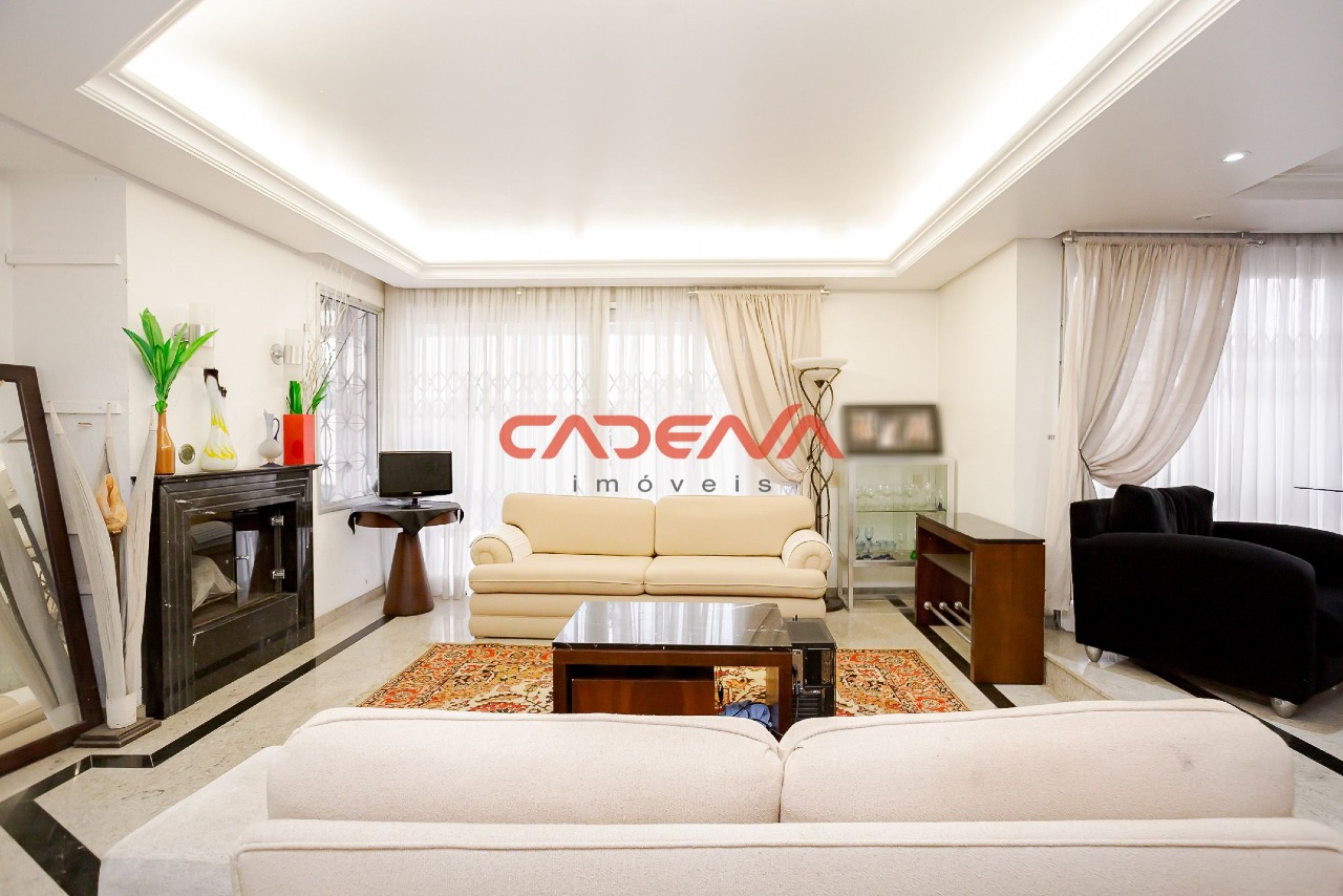 Casa à venda no Bigorrilho: 