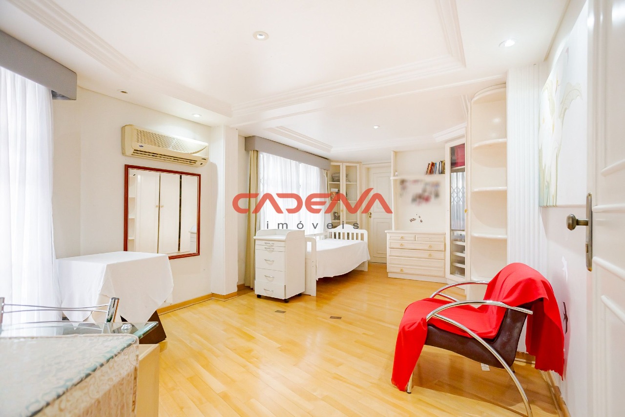 Casa à venda no Bigorrilho: 