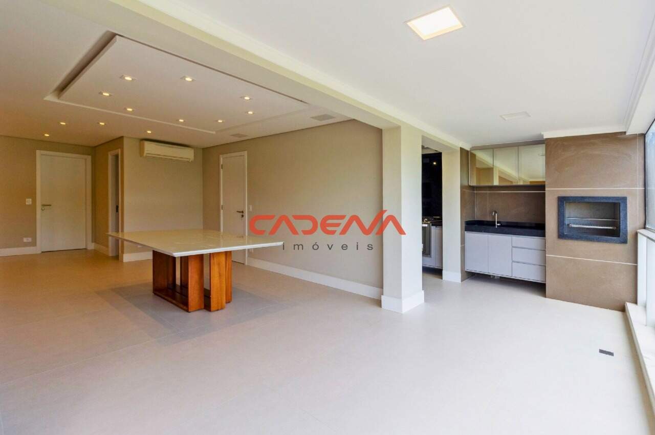 Apartamento para aluguel no Água Verde: