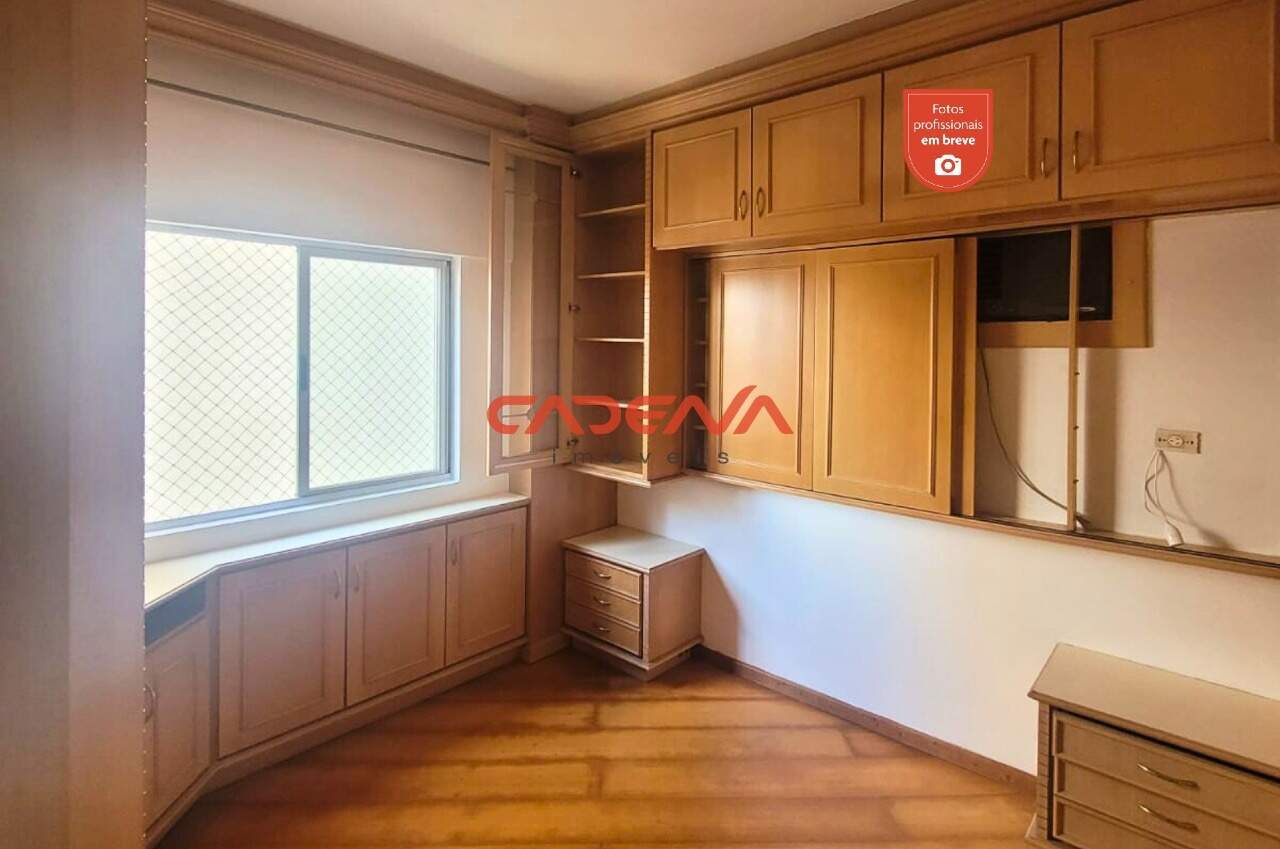Apartamento à venda no Batel: 