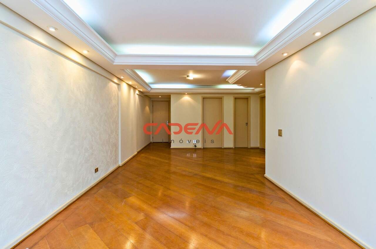 Apartamento à venda no Batel: 