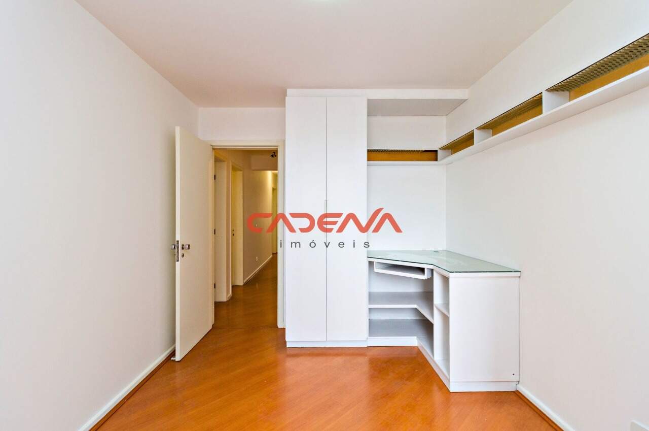 Apartamento à venda no Batel: 