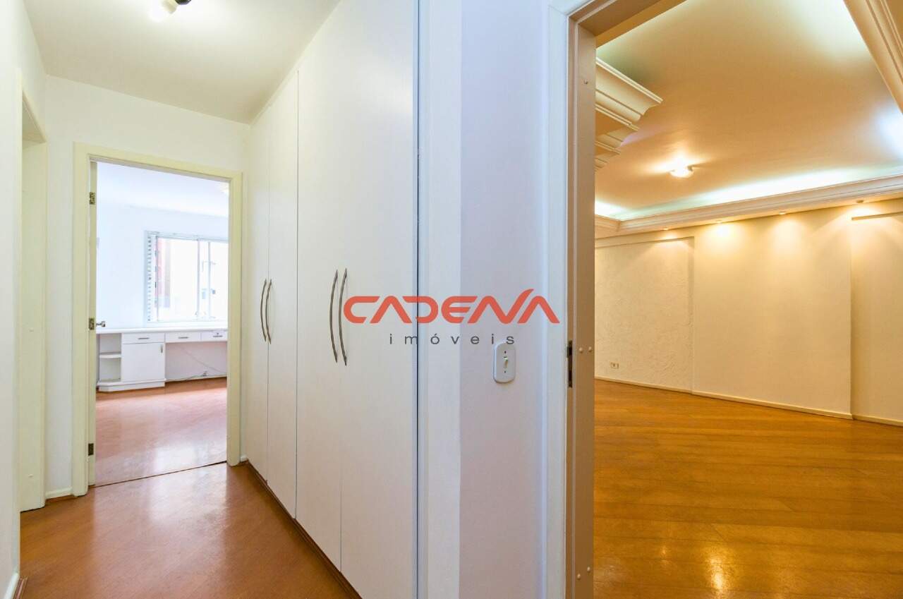 Apartamento à venda no Batel: 