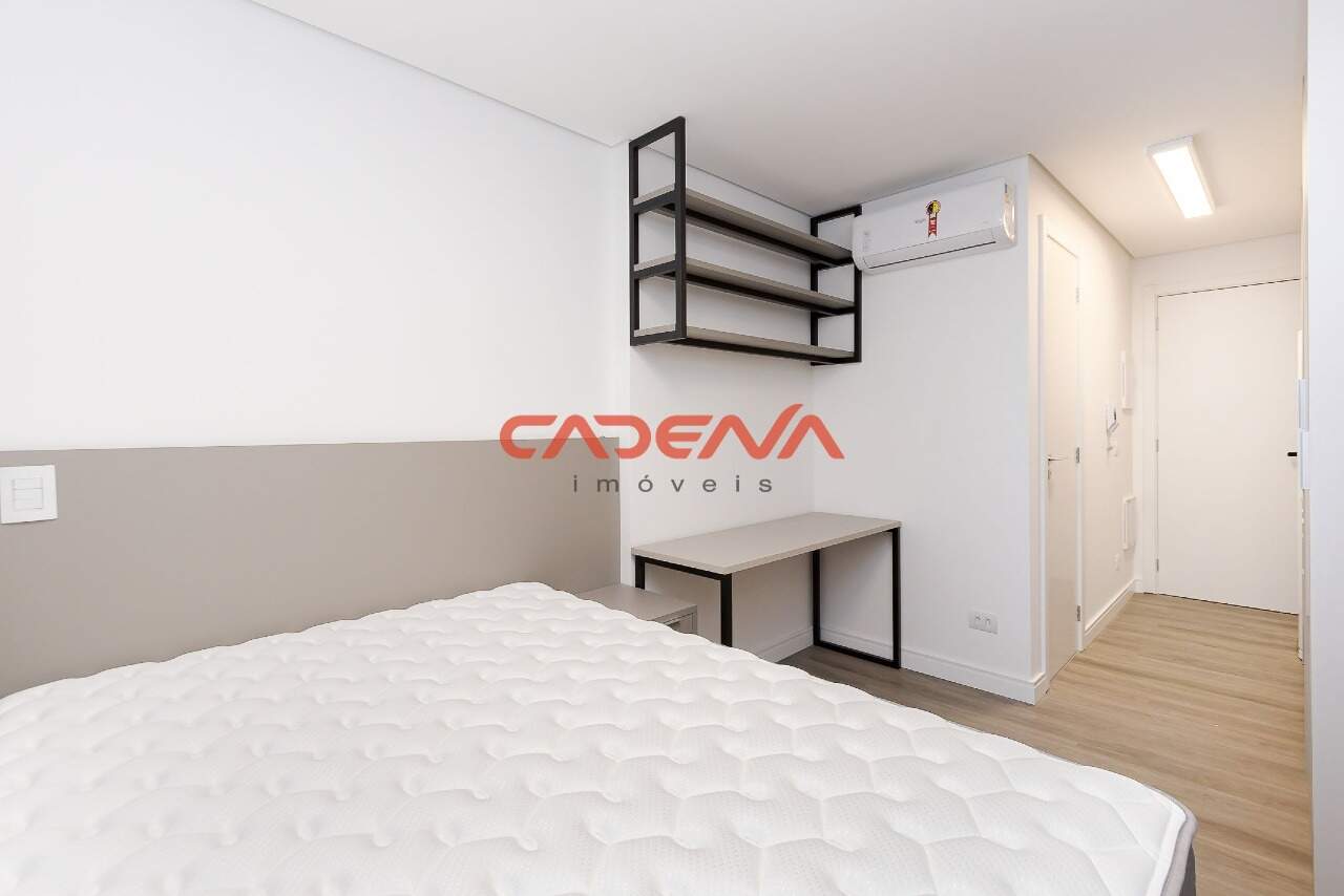 Studio para aluguel no Centro: 