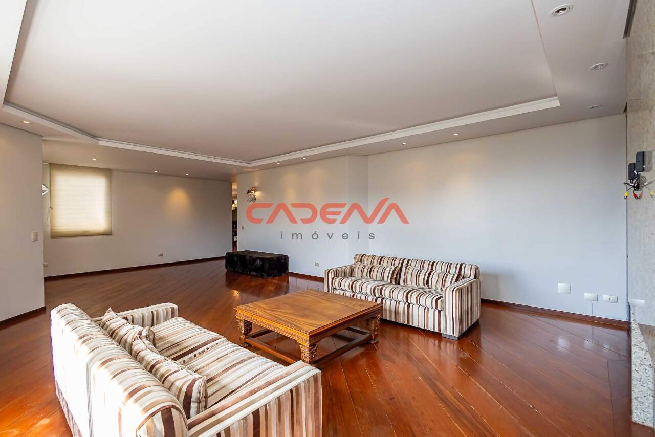 Apartamento para aluguel no Batel: 