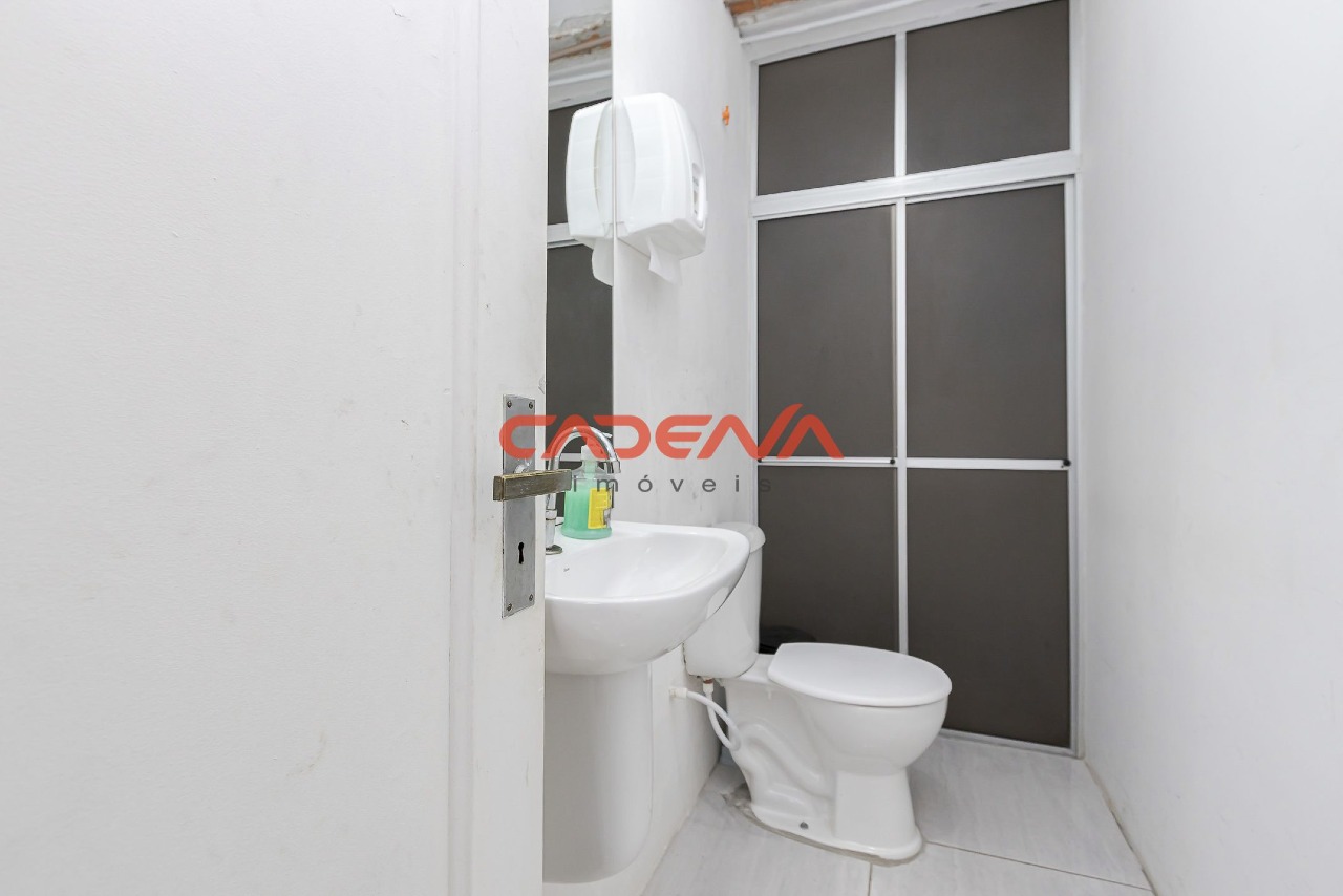 Casa à venda no Mercês: 