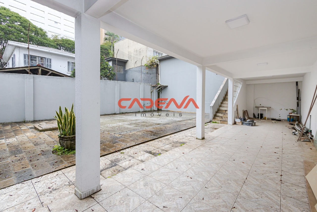 Casa à venda no Mercês: 