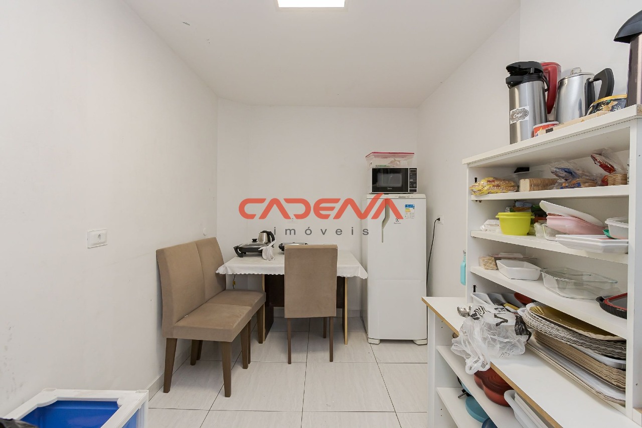 Casa à venda no Mercês: 