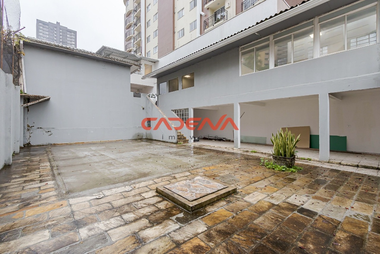 Casa à venda no Mercês: 