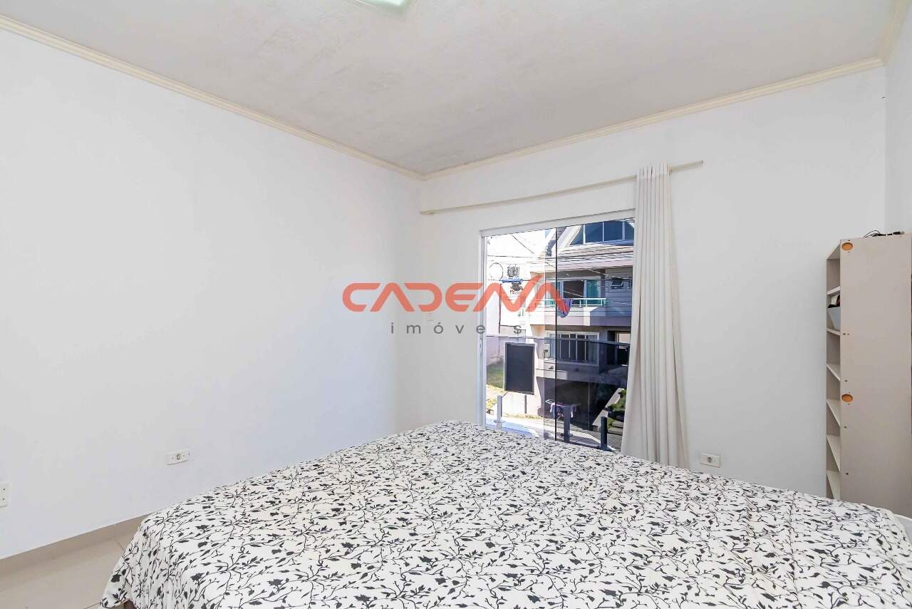 Casa em condomínio fechado à venda no Pinheirinho: