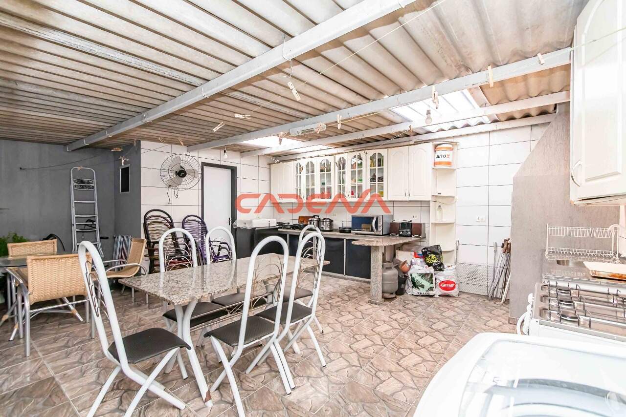 Casa em condomínio fechado à venda no Pinheirinho: