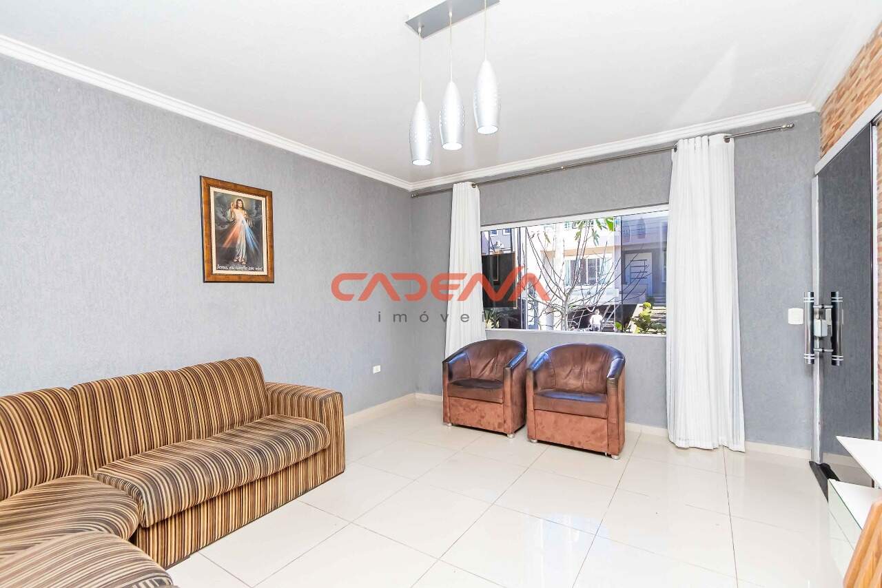 Casa em condomínio fechado à venda no Pinheirinho:
