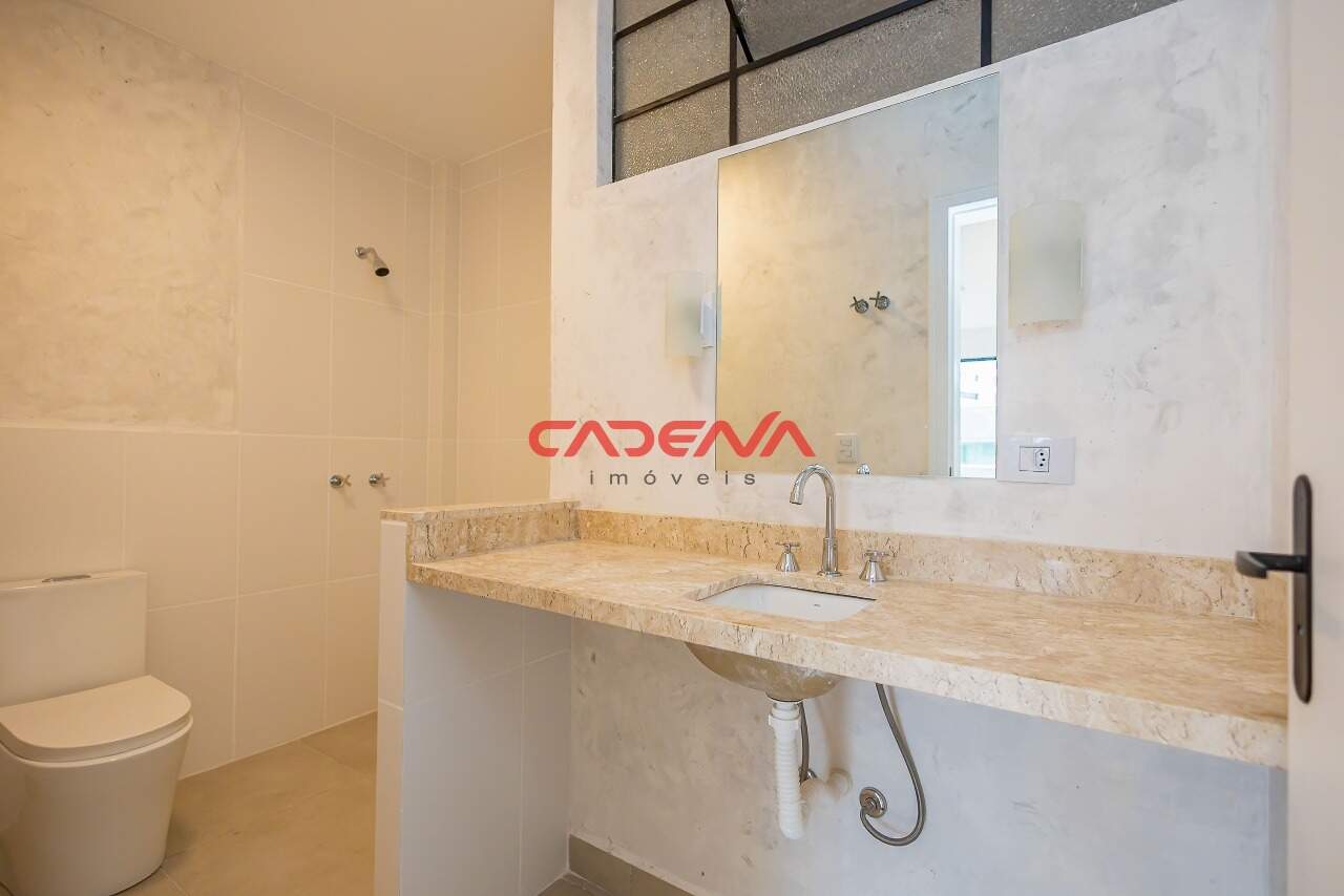 Apartamento à venda no São Francisco: 