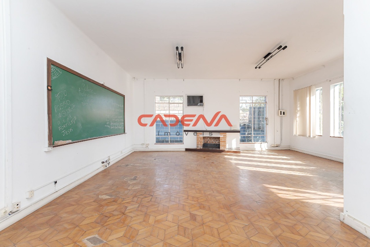 Casa à venda no Mercês: 