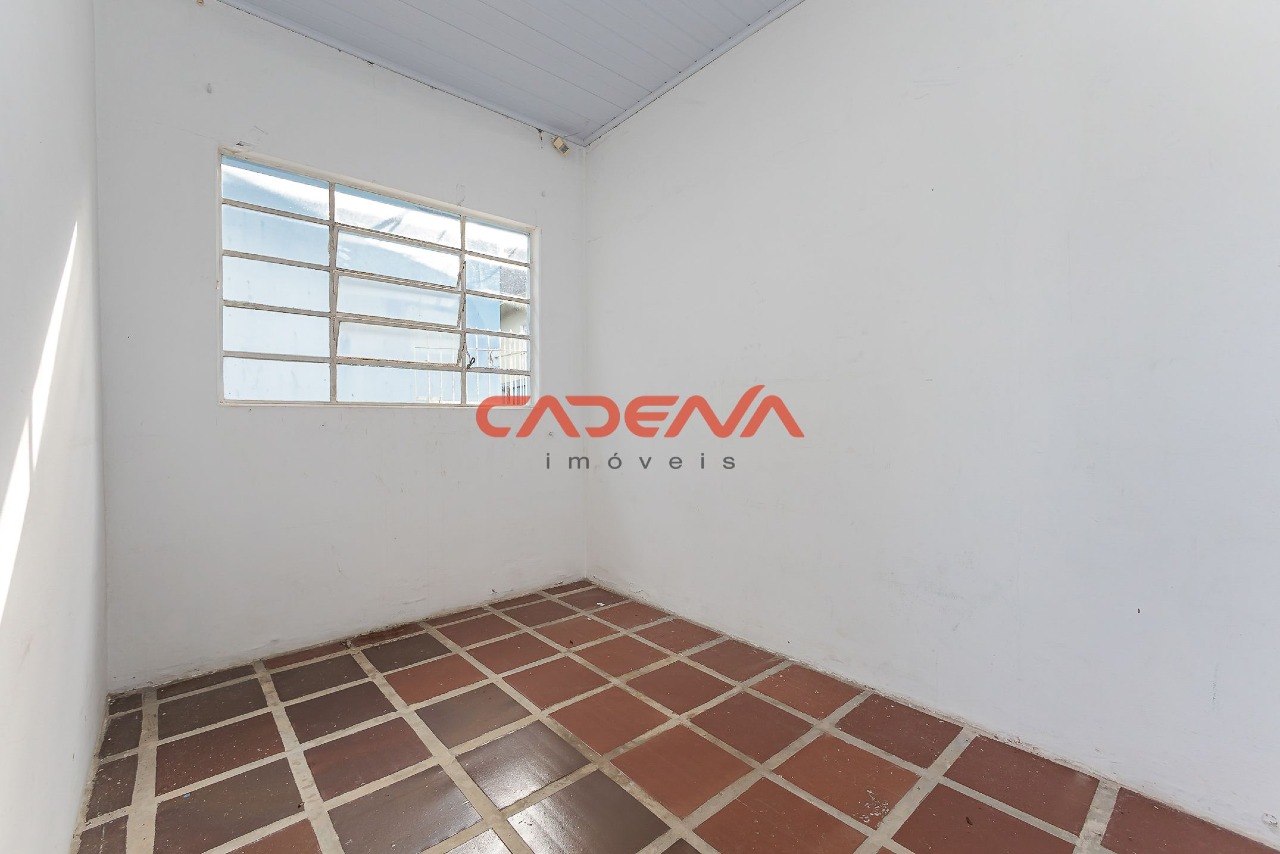 Casa à venda no Mercês: 