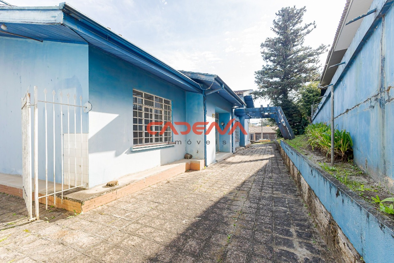 Casa à venda no Mercês: 