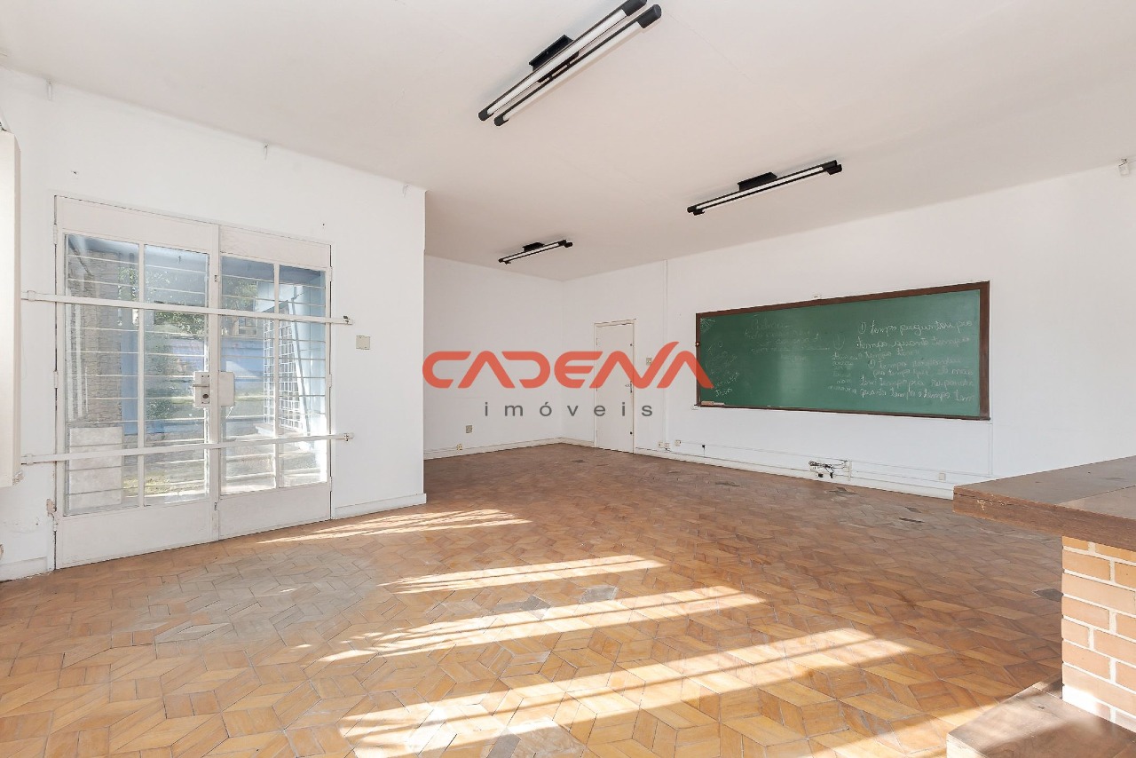 Casa à venda no Mercês: 