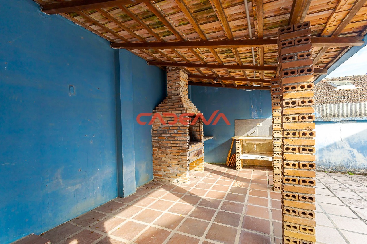 Casa à venda no Mercês: 