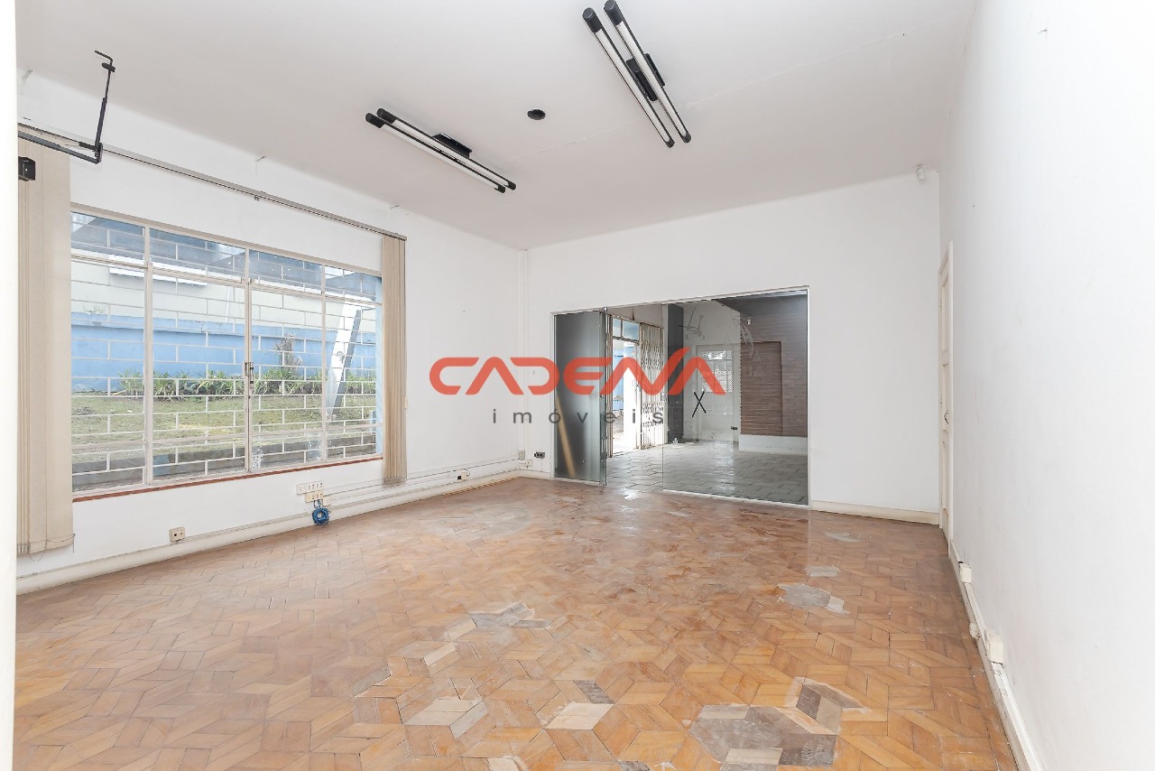 Casa à venda no Mercês: 