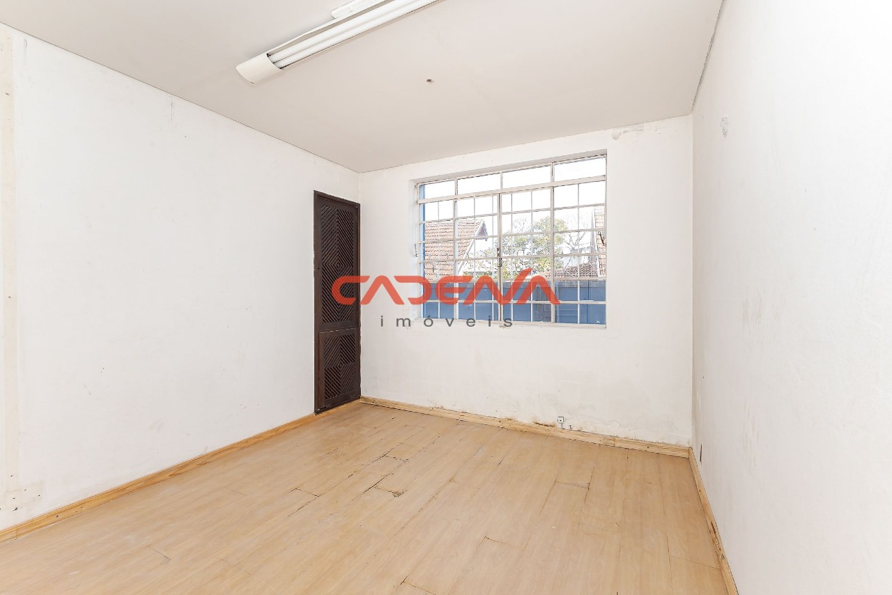 Casa à venda no Mercês: 