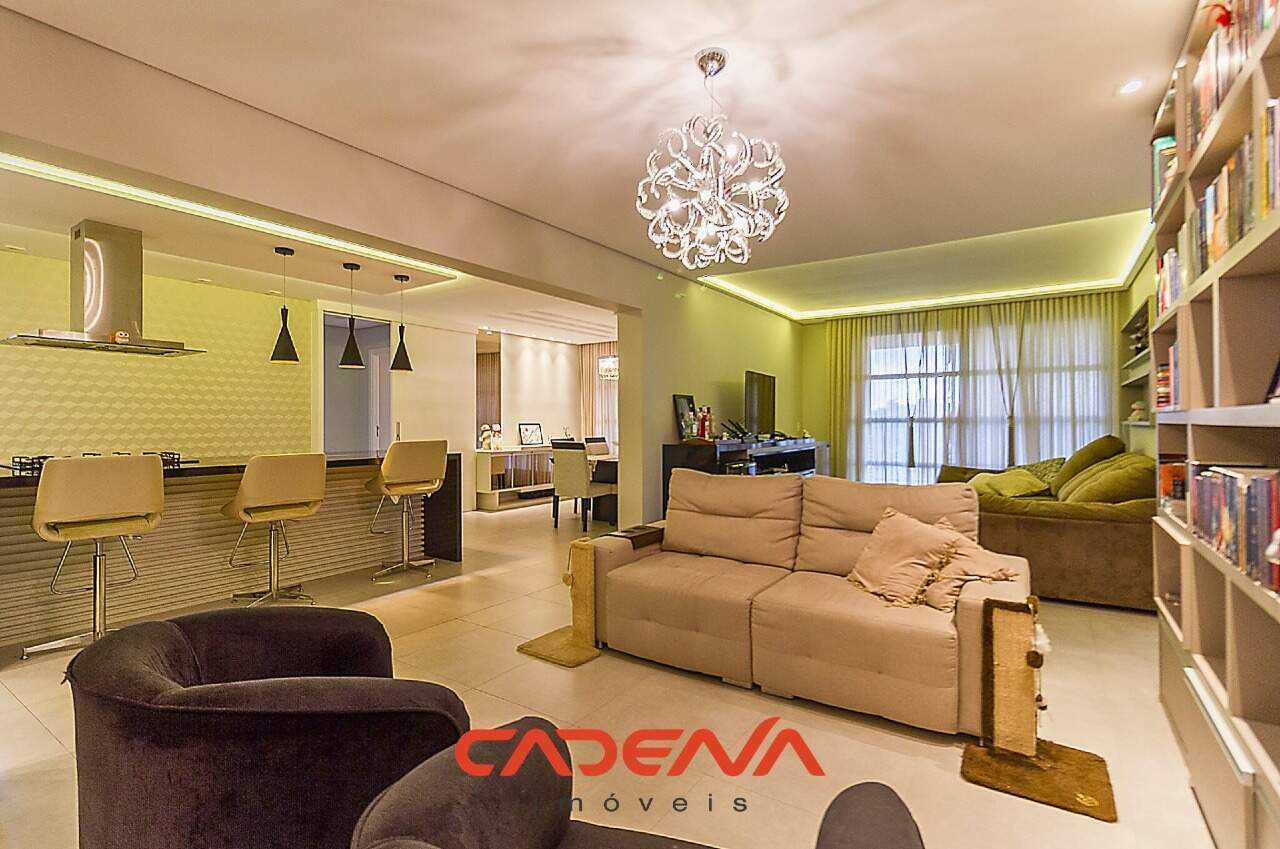 Apartamento à venda no Alto da Glória: 